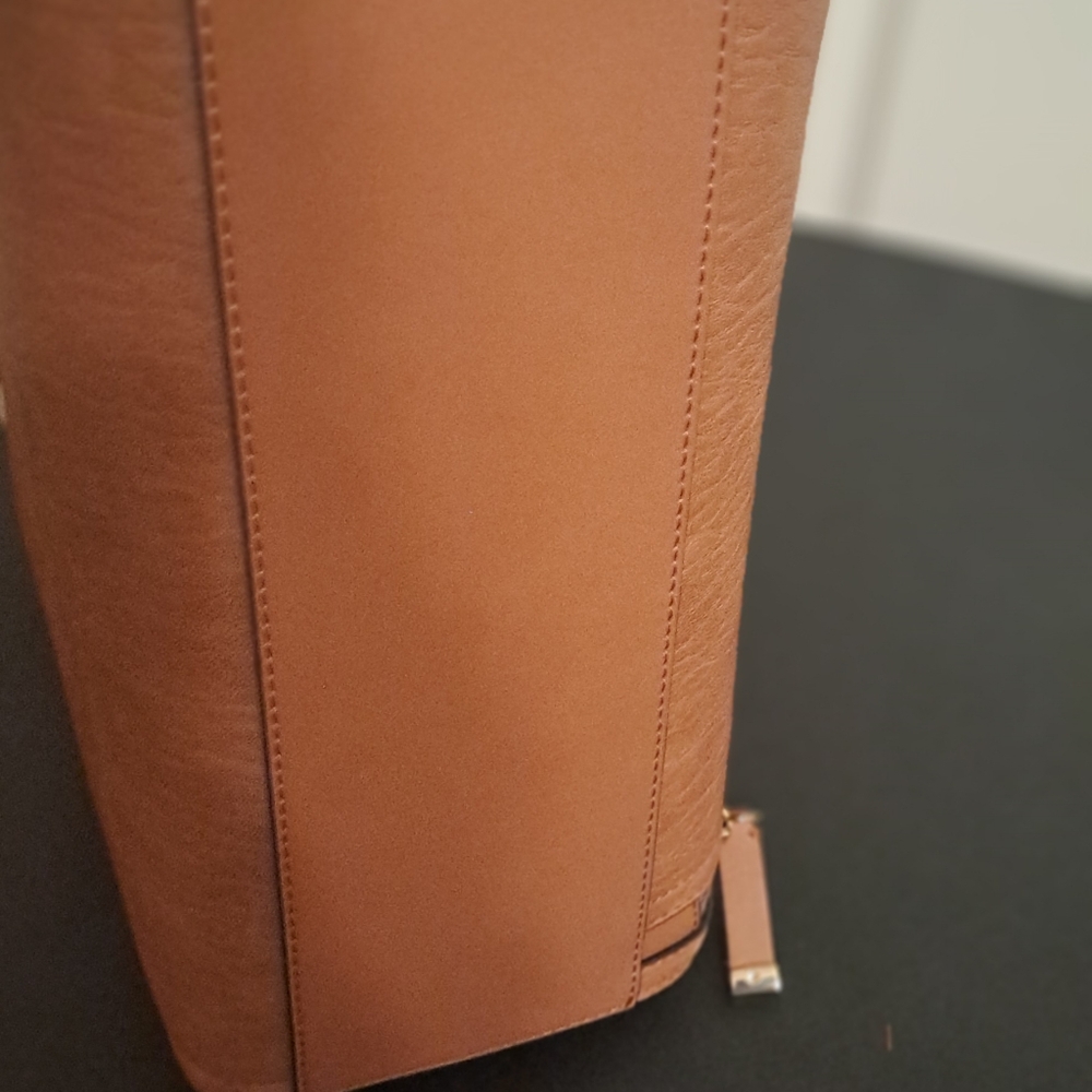Calvin Klein Elaine Vegan Leather Sachel Bag NWT - Picture 5 of 9